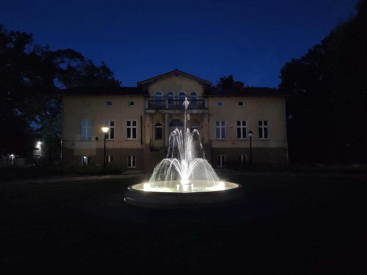 Hotel Sandro Silver & Spichlerz Antoniny Leszno  Luaran gambar