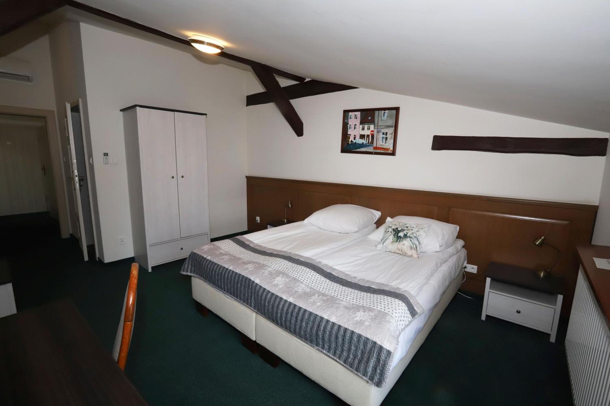 Hotel Sandro Silver & Spichlerz Antoniny Leszno  Luaran gambar