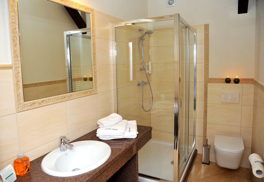 Hotel Sandro Silver & Spichlerz Antoniny Leszno  Luaran gambar