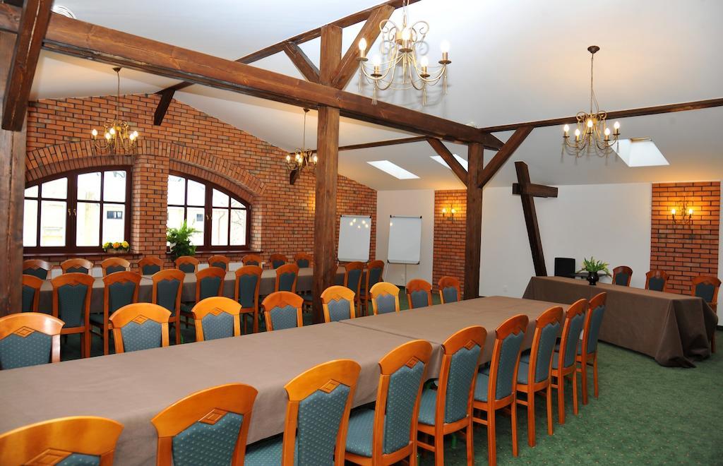Hotel Sandro Silver & Spichlerz Antoniny Leszno  Luaran gambar